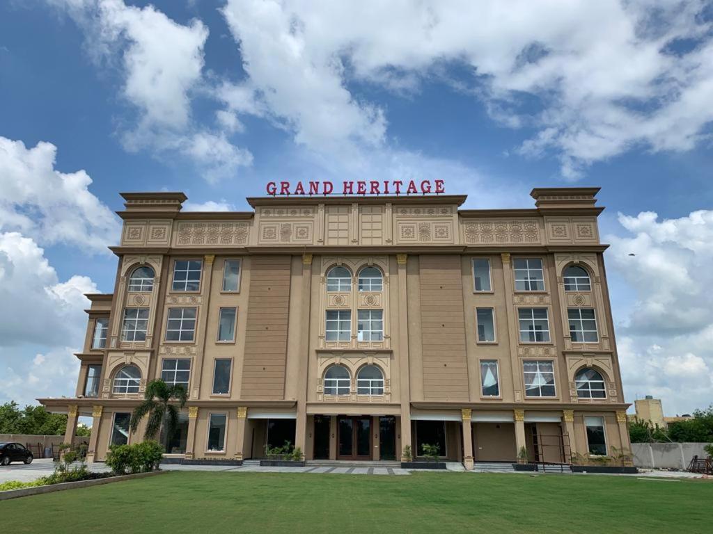 Grand Heritage Hotel & Resort Ludhijána Kültér fotó